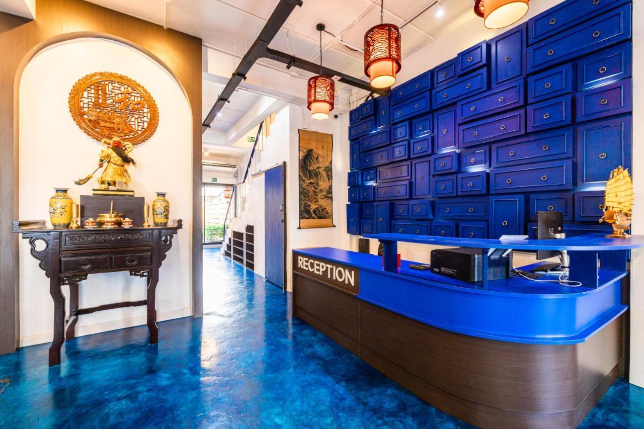 Marco Polo Phuket Poshtel & Bistroホステル エクステリア 写真