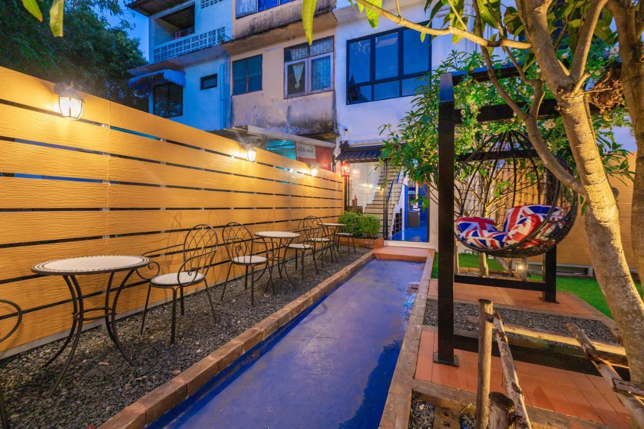 Marco Polo Phuket Poshtel & Bistroホステル エクステリア 写真