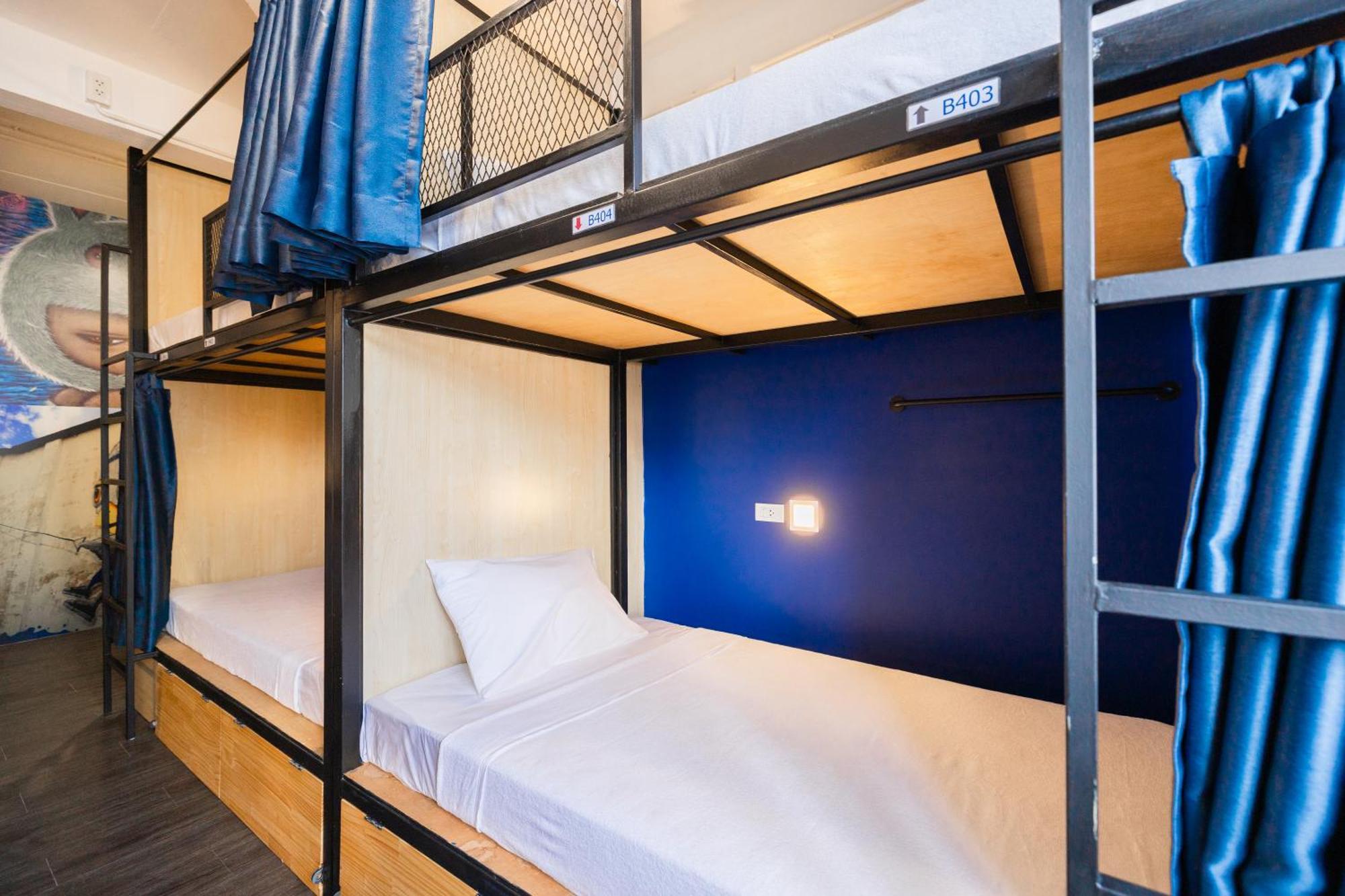 Marco Polo Phuket Poshtel & Bistroホステル 部屋 写真